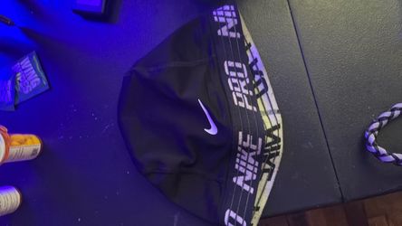 Nike Head Wear