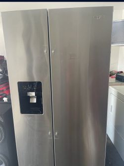 Refrigerator For Sale (please Read Details)