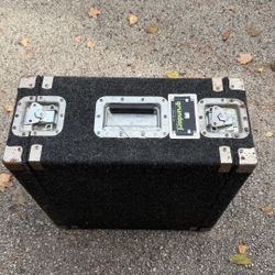 Heavy-Duty Carpeted Flight Case / Road Case – 19”x12”x21” – ATA Style – Used