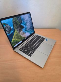 HP Elitebook Laptop 2024