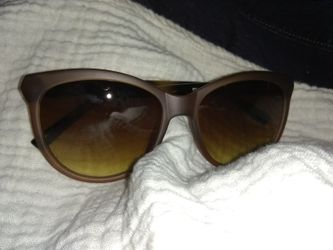 Lucky brand sunglasses