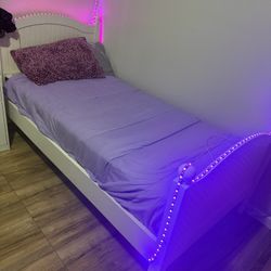 Twin Size Bed And Mattress 