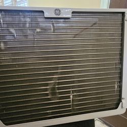 GE 5,000 Btu Air Conditioner 