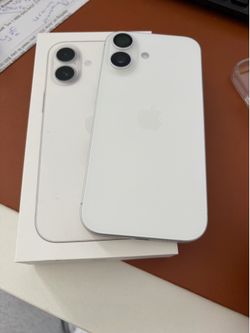 iPhone 17
