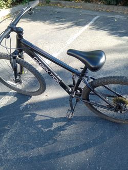 26in, Ozark Trail, mountain bike