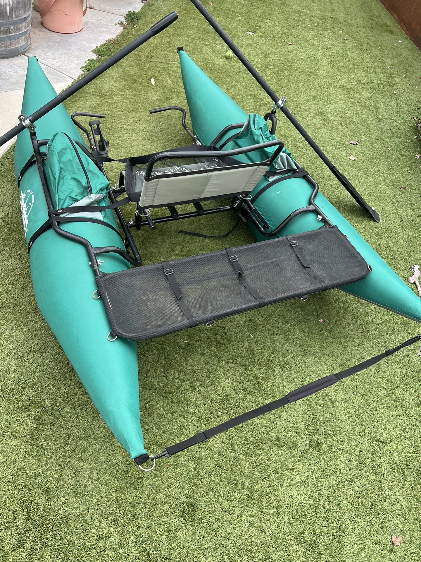 Inflatable Pontoon Boat With Pump