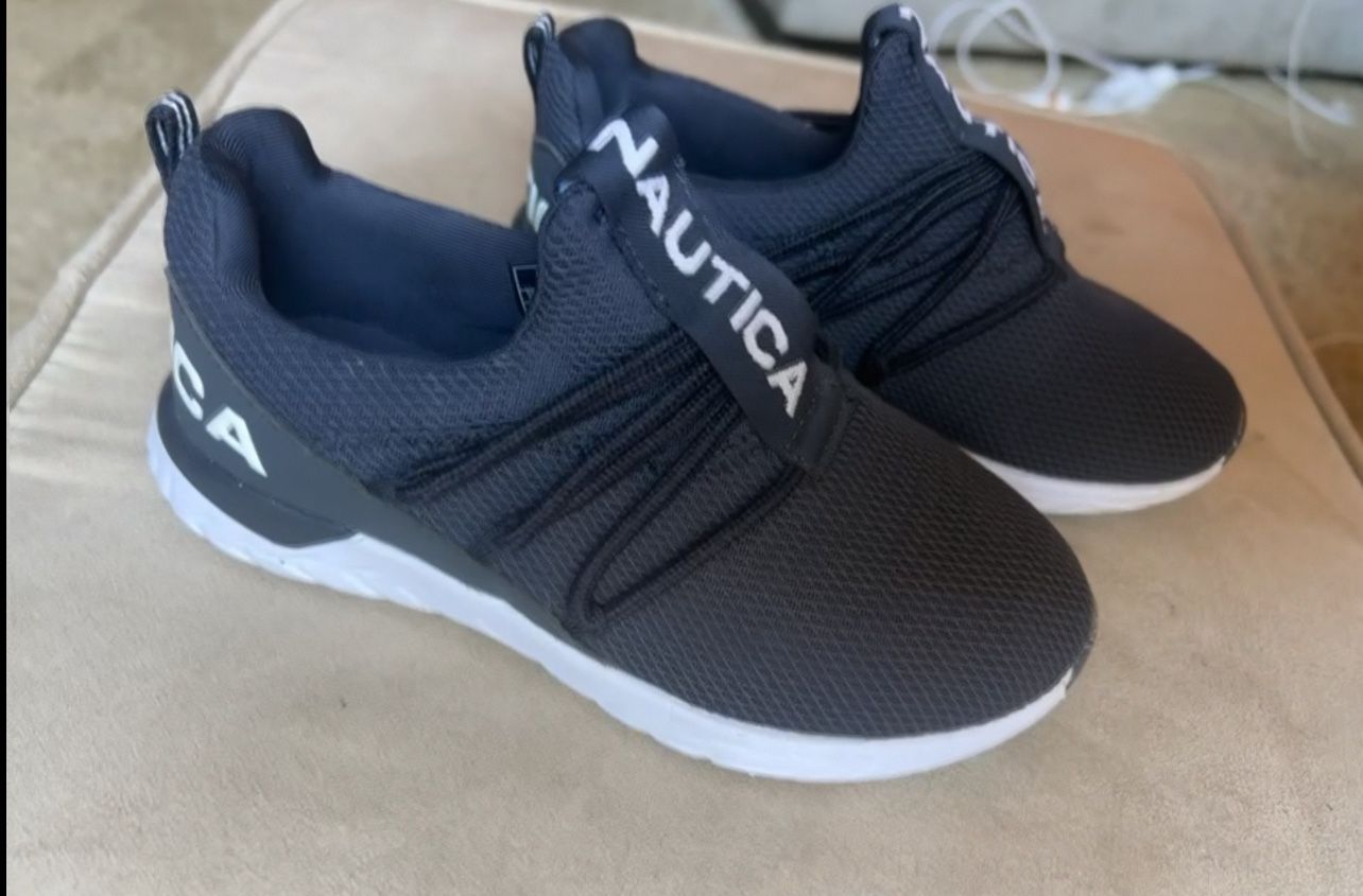 Nautica Kids Sneaker Athletic Slip-On Bungee Running Shoes Boy