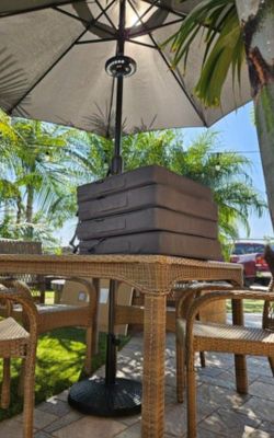 Patio Set/Outdoor Dining Set/Outdoor Furniture/Cash Only 