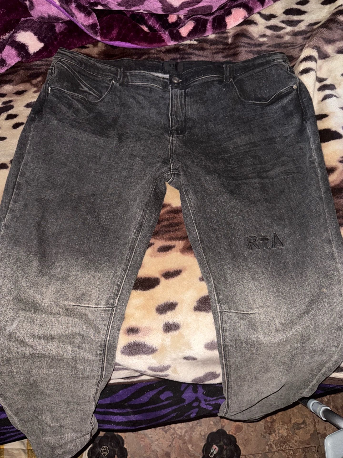 RTA jeans