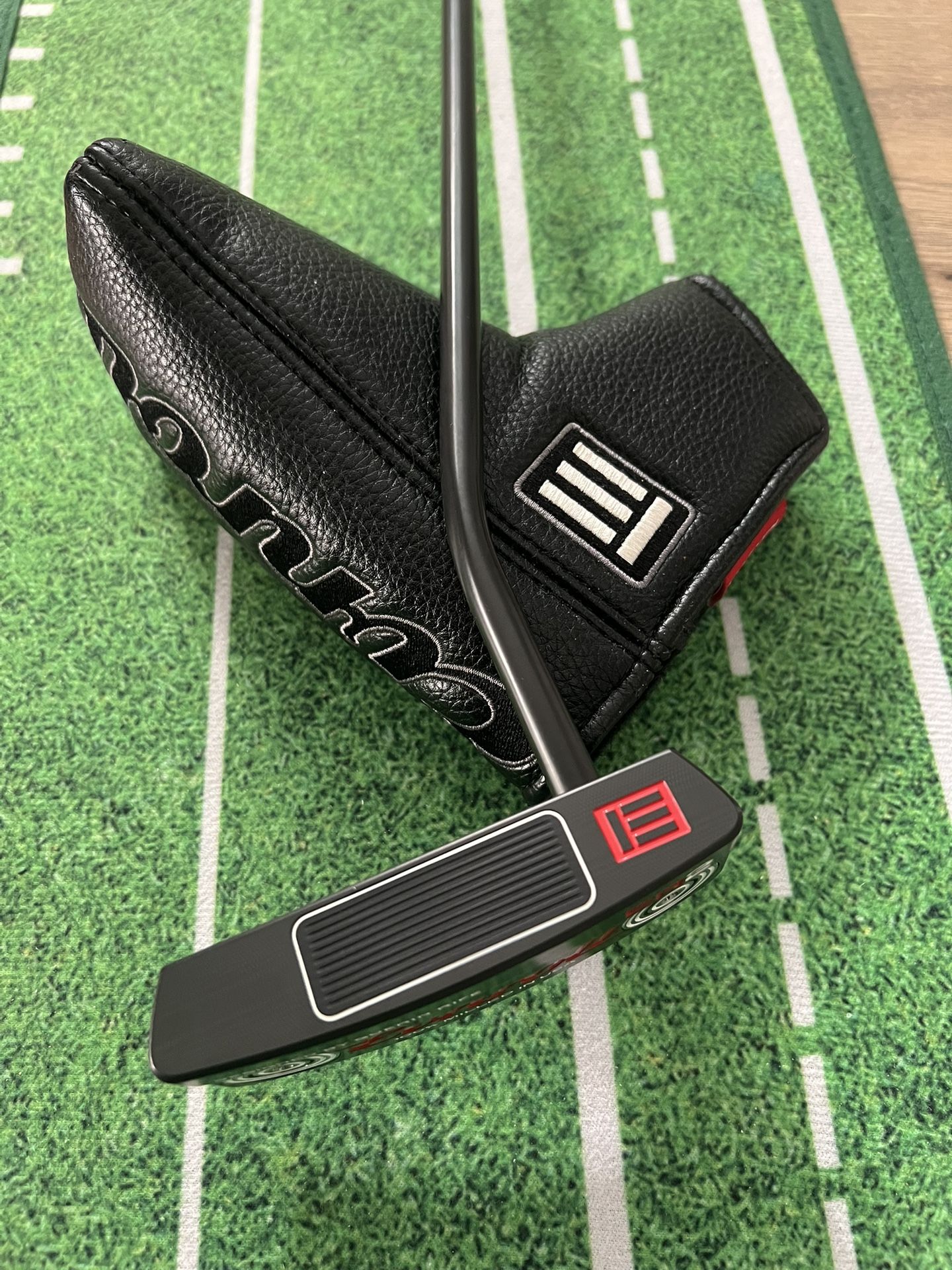 Evenroll ER2 Black Putter