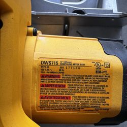 Dewalt 12” Miter Saw Lightly Used