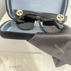 Women’s Gucci GG Sunglasses 
