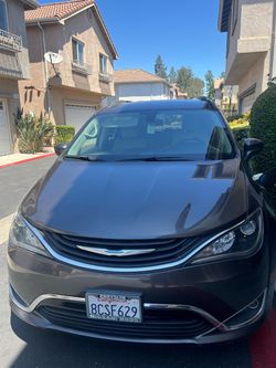2018 Chrysler Pacifica Hybrid