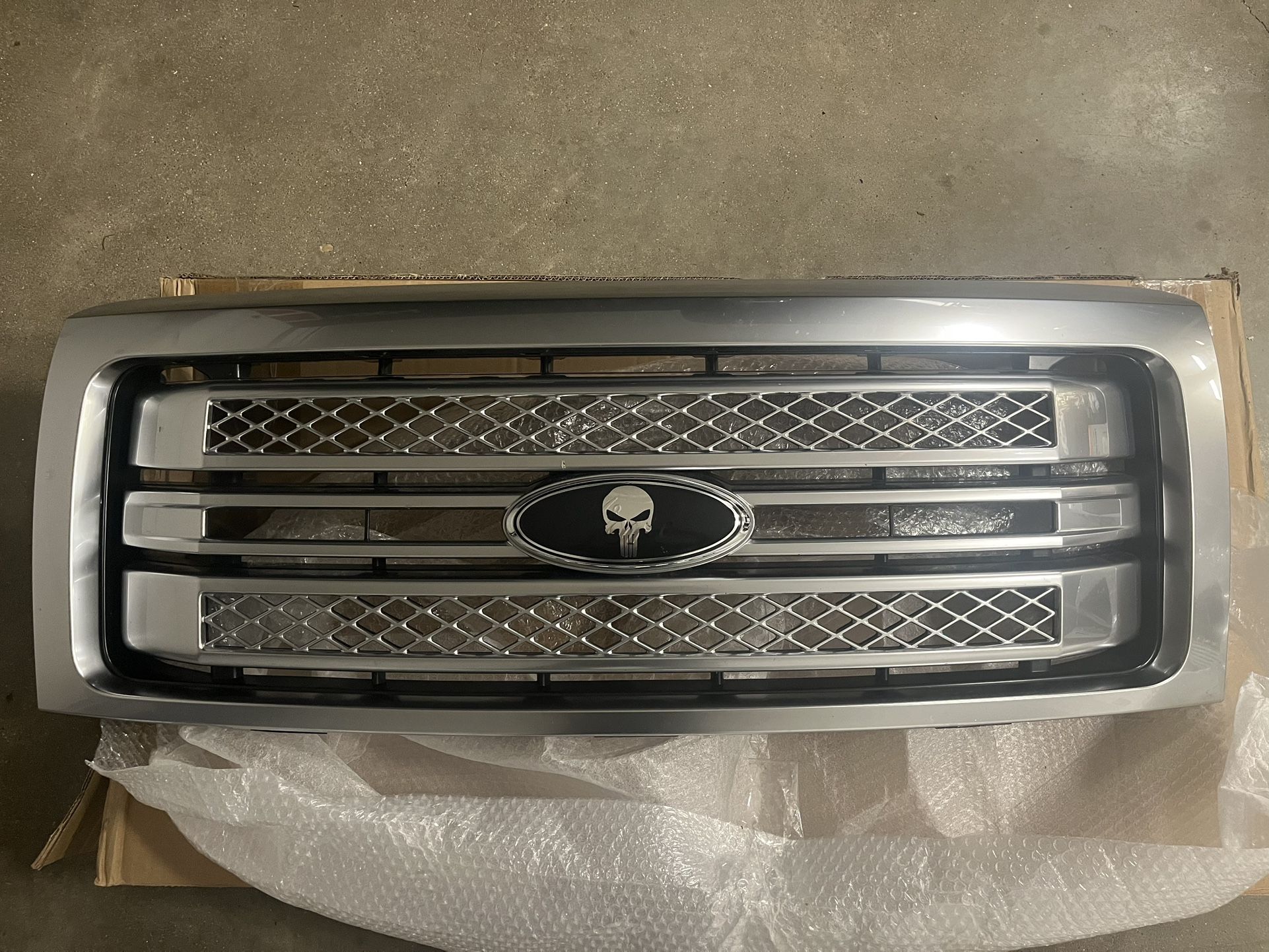 2014 F150 OEM Grille