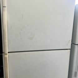 Kenmore Refrigerator 