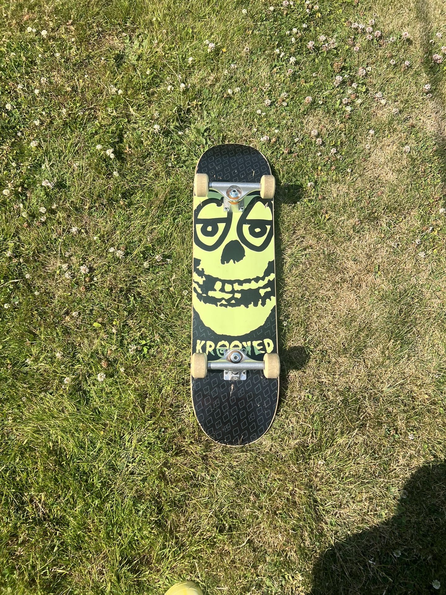 Skateboard