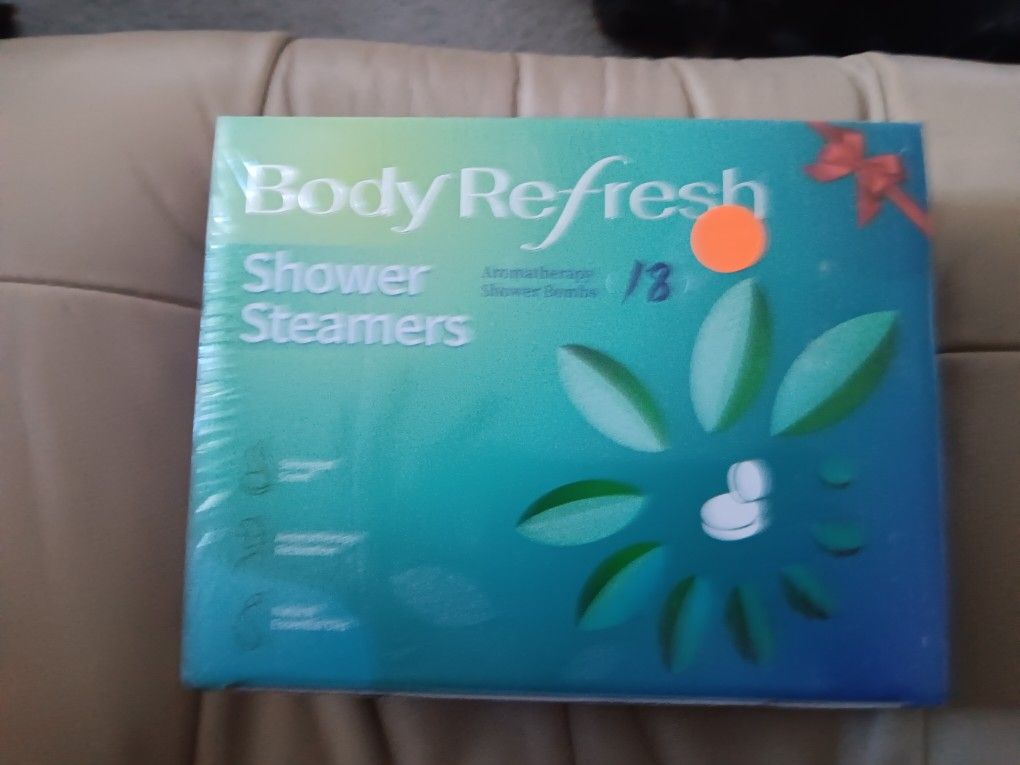 Body Refresh Aromatherapy Shower Steamers Natural Essential Oils Relaxation NEW