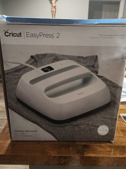 CRICUT EASY PRESS 2