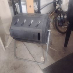 Compost Rotating Bin