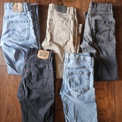 Boys lot of 5 jeans in size 16: 4 Levi's, 1 Gap 