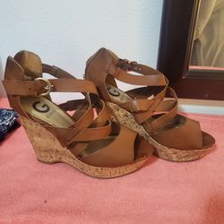 Guess Size 8 5