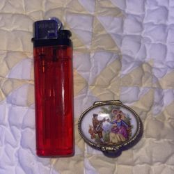 Antique Porcelain Pill Box