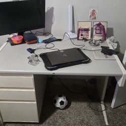 Study Table with 3 drawers