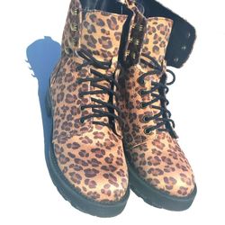 MIA  Women's Size 6 Lexis Leopard Print Lace Up Combat Boots