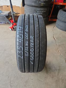 235/40/19 Goodyear Eagle 1 for $20 5/32nd Dot# 3422