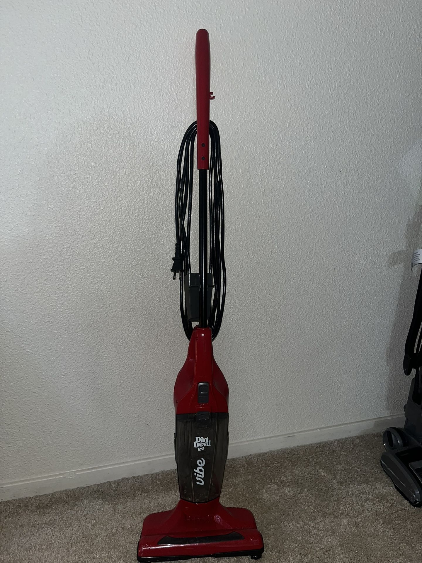Dirt Devil Mini Vacuum