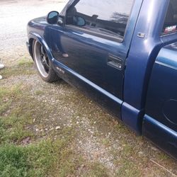 2000  Bagged Chevy S10