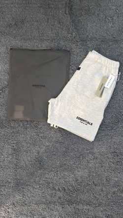 Essentials Shorts