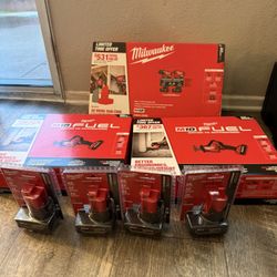 Milwaukee tools M12