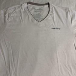 Guess White T-shirt Size XL, Gently Used, 