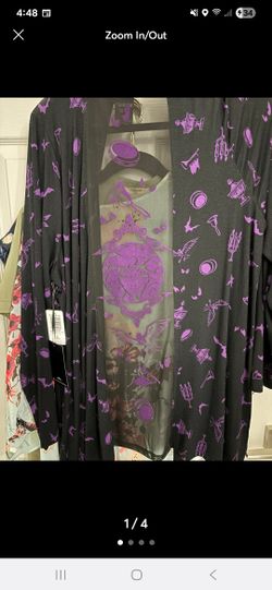 Torrid  Haunted Mansion Size 3 Super Soft Mesh Cardigan 