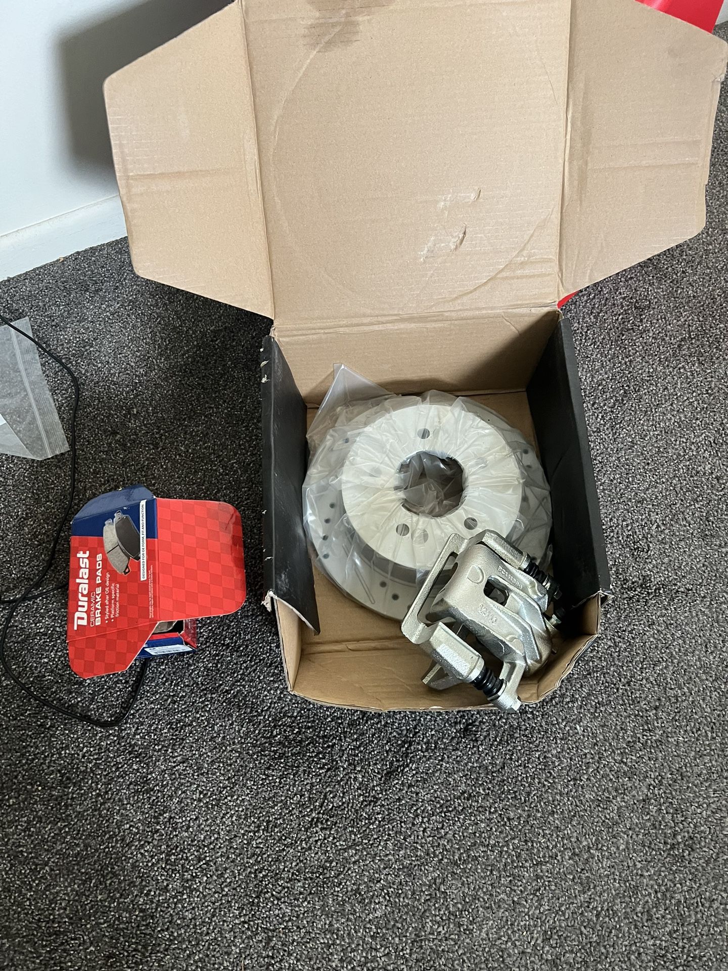 One Break, One Rotor And Pads $40 Brand New 2004 Hyundai Elantra