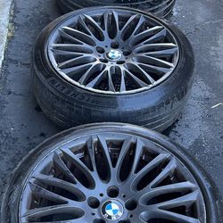 Set of 4 BMW 750i OEM 20” staggered wheels rims tires 745i 740i