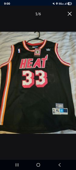 Miami ☄️ Heat #33 Alonzo Mourning