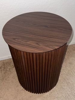 Rustyer Round Fluted Side Table