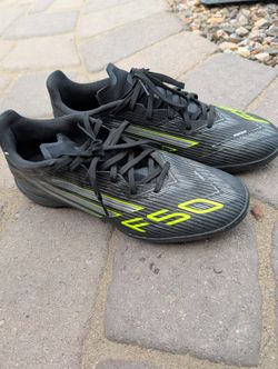 Addidas Turf Shoes Size 9
