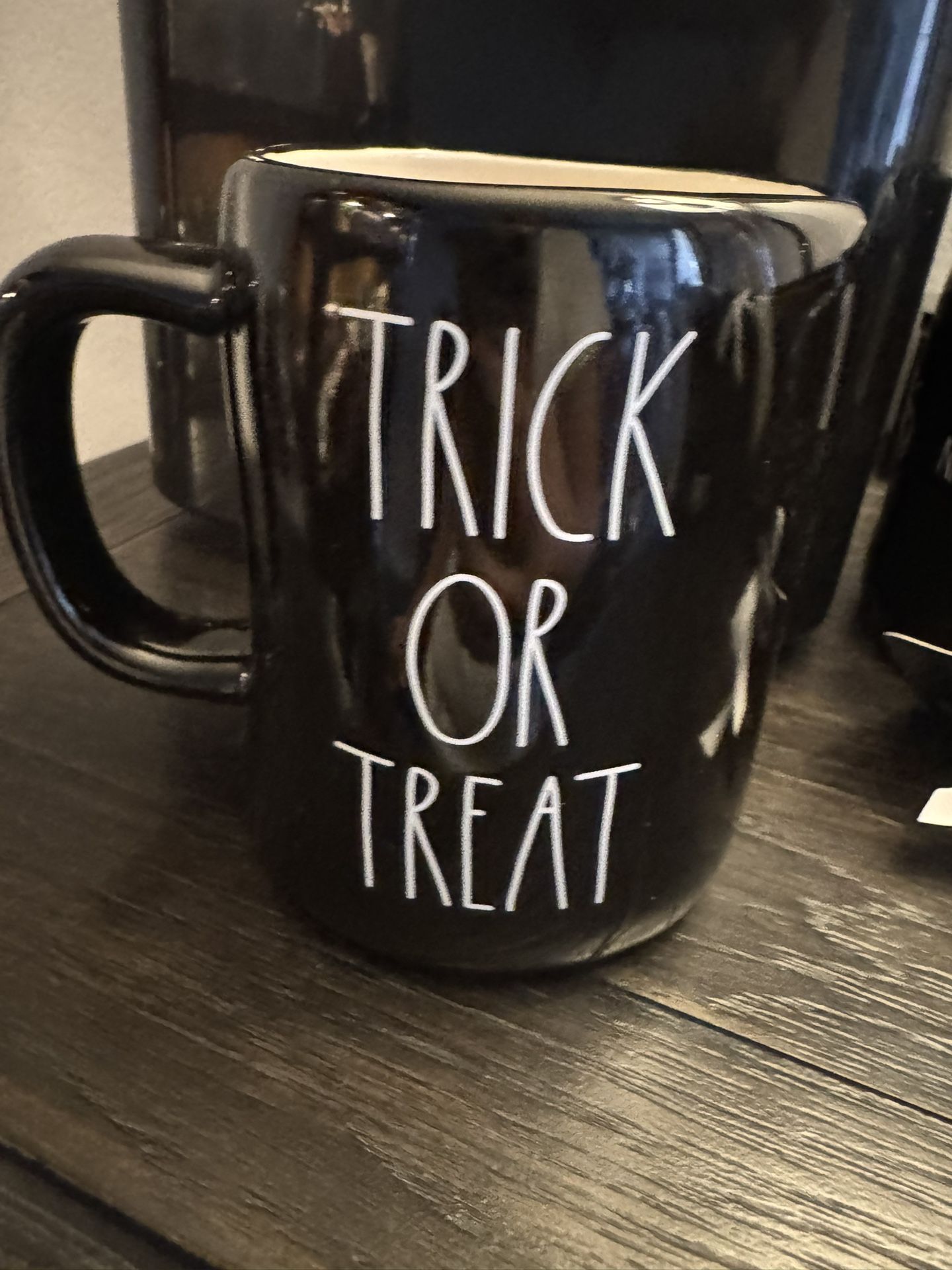 Rae Dunn halloween Mug- snoopy treat Or Treat