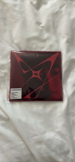 LE SSERAFIM 4th Mini Album Crazy- Red Sprite Eunchae