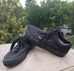 Black On Black Unisex Vans Old Skool Shoes