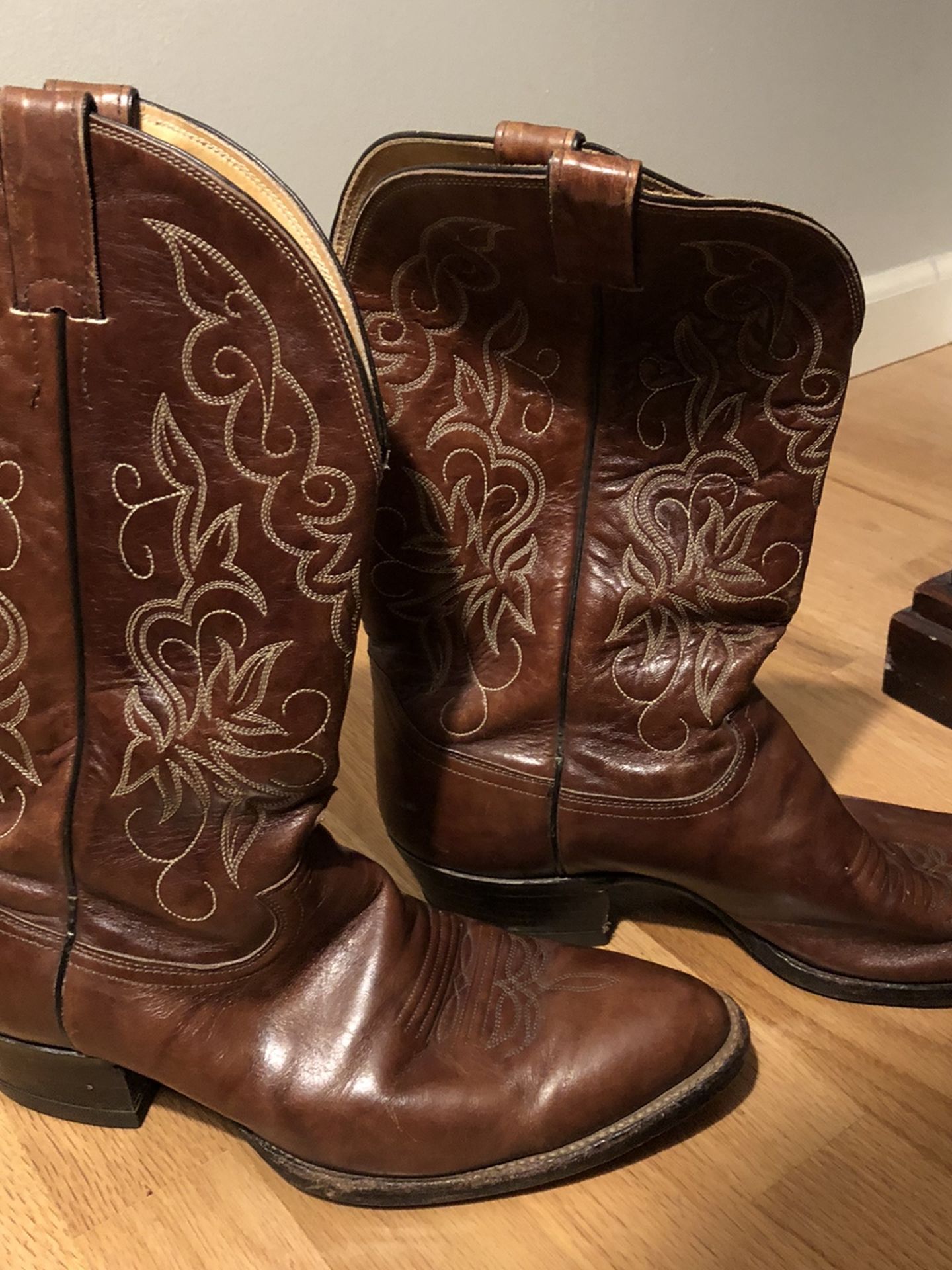 Justin Cowboy Boots