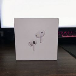 Apple headphones 2nd generation USB-C White color