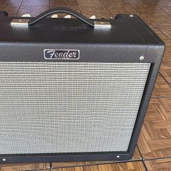 Fender Blues Junior IV Guitar Amplifier, Black,