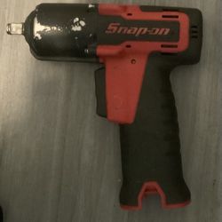 Snap on 3/8 Impact With Battery