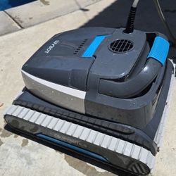 Used Wybot L1 pool Robot Cleaner