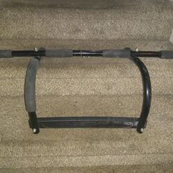 Pull up Bar To Exercise 