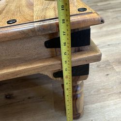 Good Quality Wood Coffee Table 